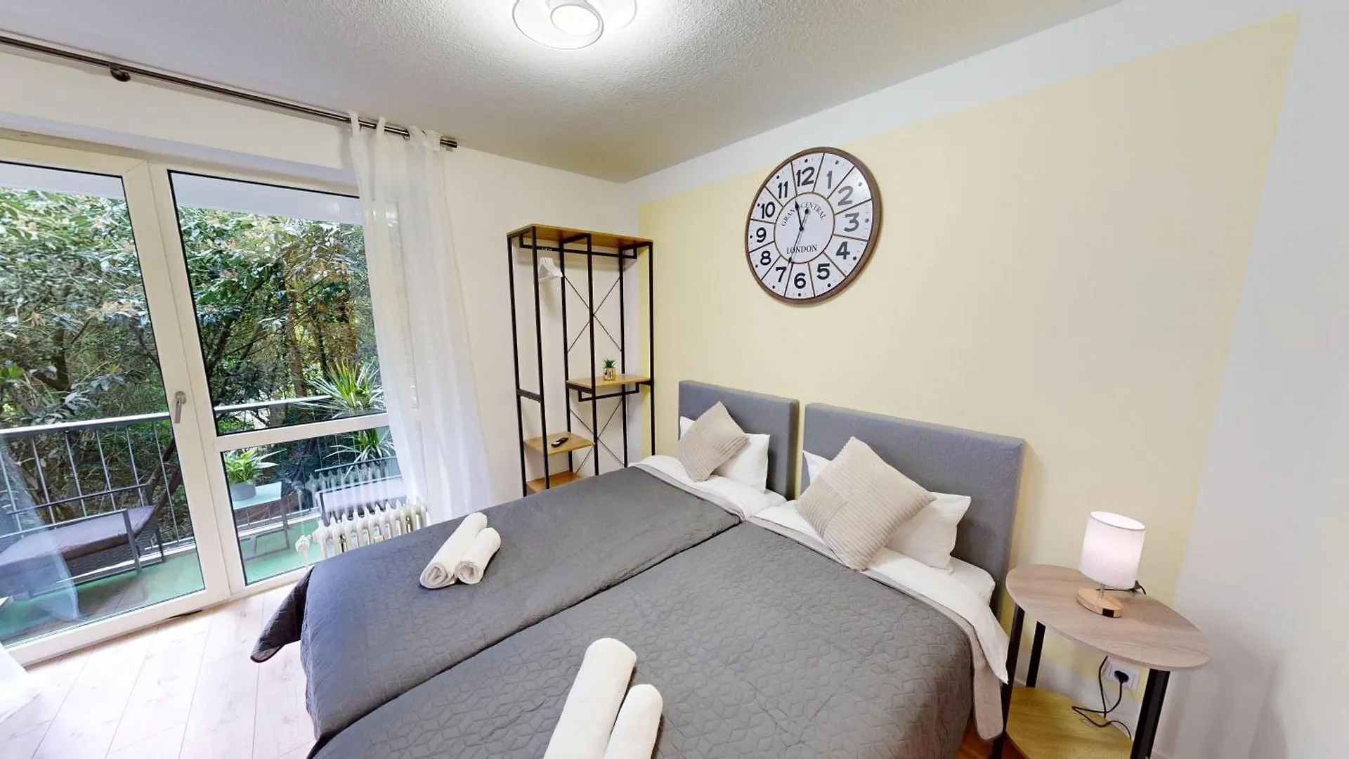 Immostay S#2 Zimmer - Free Parking & Balkon, Wifi & Naehe Mercedes Benz Bremen 0*,  Germany